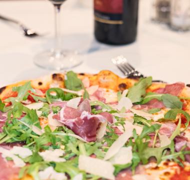 pizza &amp; vin